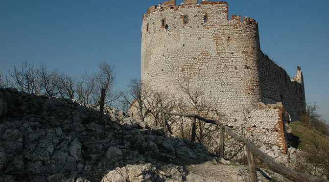 Zřícenina hradu Děvičky, Pálava