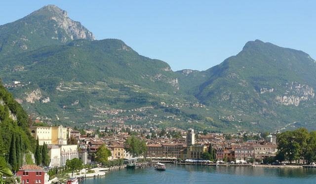 Jezero Lago di Garda a jeho okolí