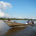 Plavba na lodi po řece Amazonas, Peru