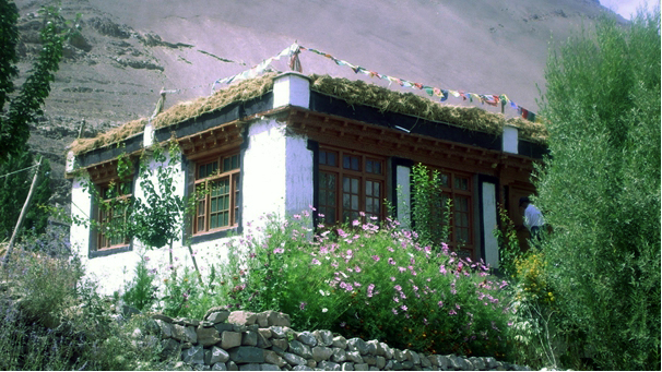 Typický ladacký dům