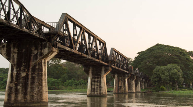 Most přes řeku Kwai, Kanchanaburi, Thajsko