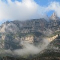 Montserrat - poutní místo věřících a ráj horolezců.