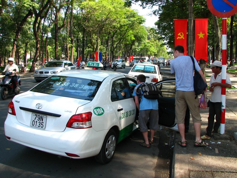 Taxi - domlouvání cíle cesty a ceny