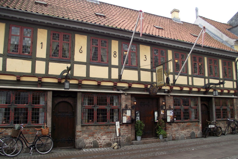 Nejstarší část Odense (ulice Overgade)