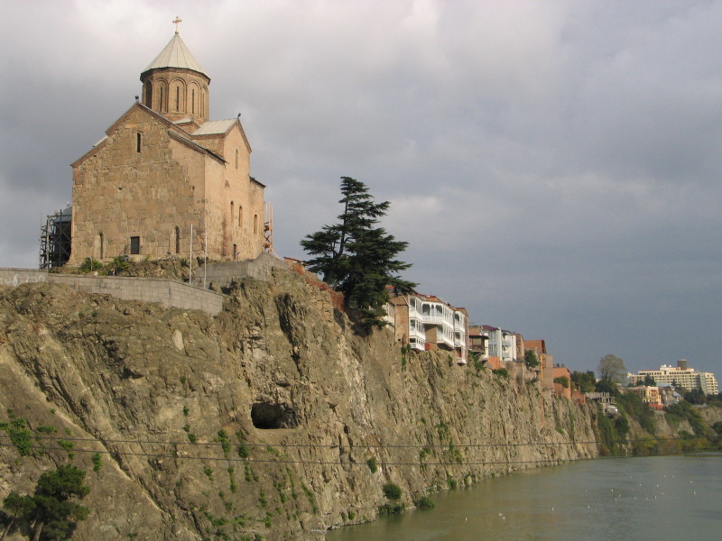 Kostel Metekhi, Tbilisi.