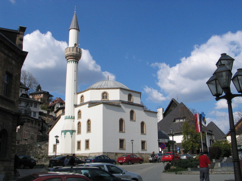 Centrum městečka Jajce.