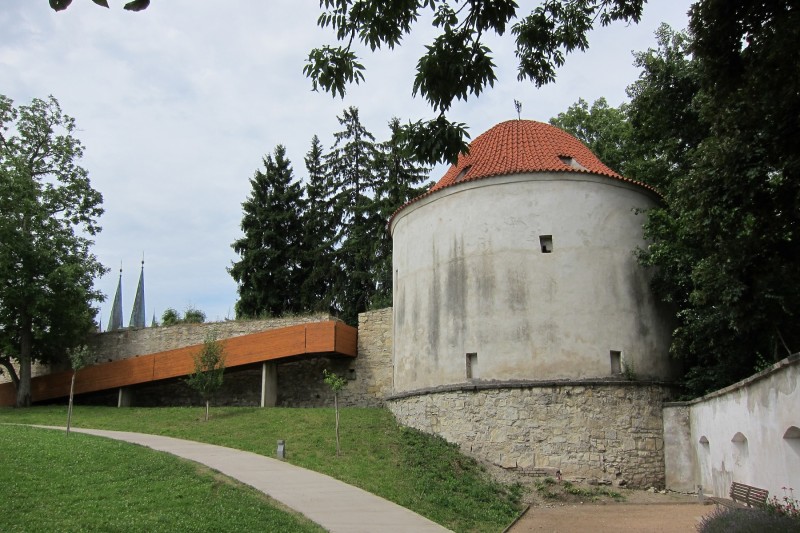 Klášterní zahrady a bašta Prachárna, Chrudim