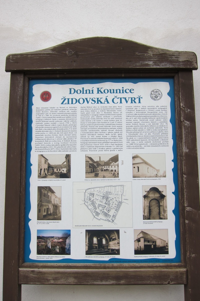 Informační tabule, židovská čtvrť, Dolní Kounice