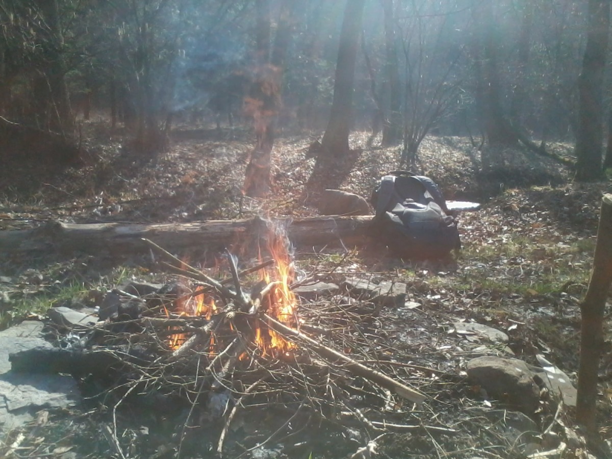 bushcraft, čundrák, noc v přírodě