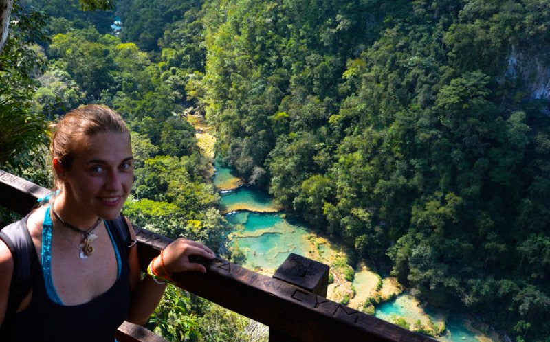 Semuc Champey vyhlídka na kaňon