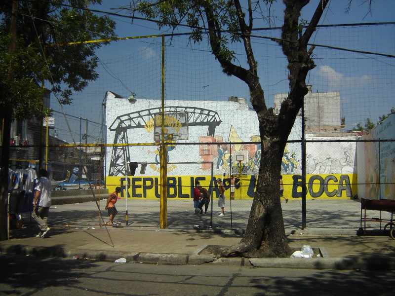 Pouliční fotbálek v Buenos Aires