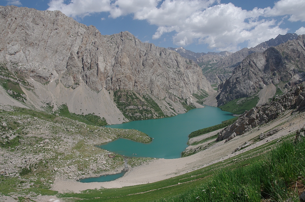 horské jezero, Kyrgyzstán