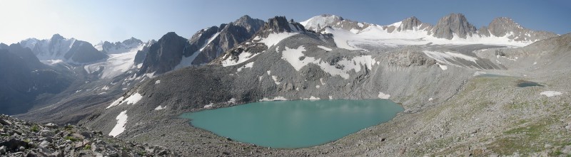 Kyrgyzstán, Kyrgyzský hřeben, hory