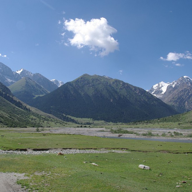 Severní svahy Těrskej Alatau, Kyrgyzstán