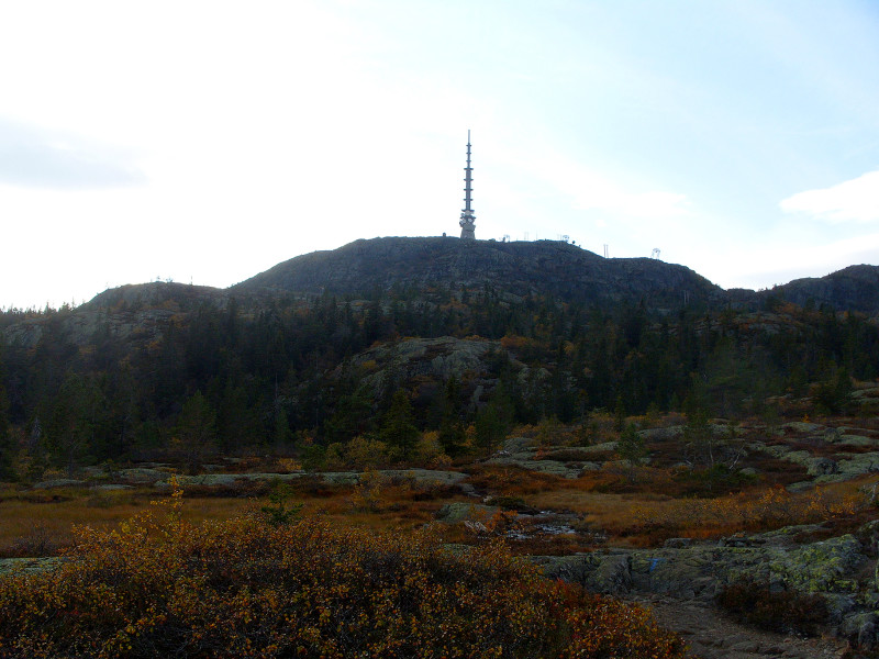 Vrchol Jonsknuten nabízí výhled na kraje Buskerud i Telemark