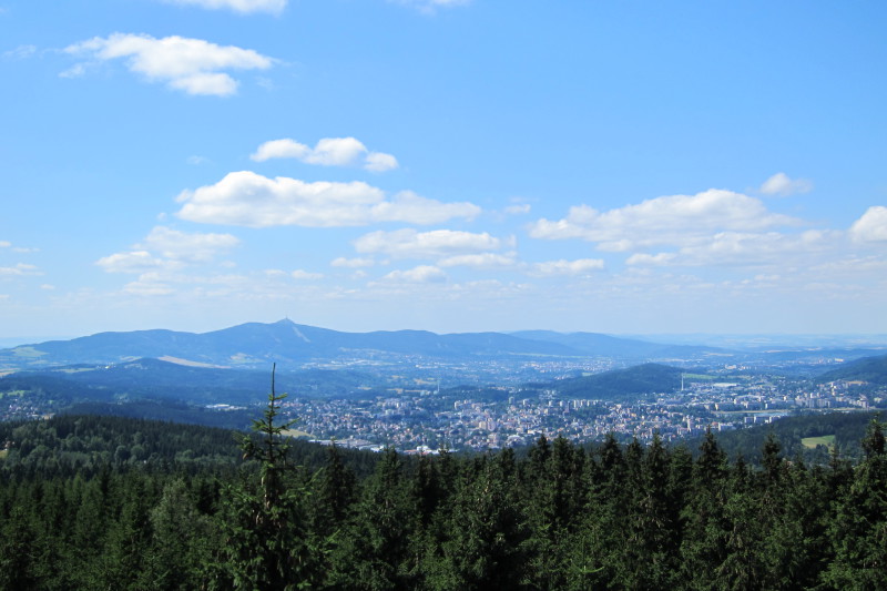 Pohled na Jablonec, Liberec a Ještěd