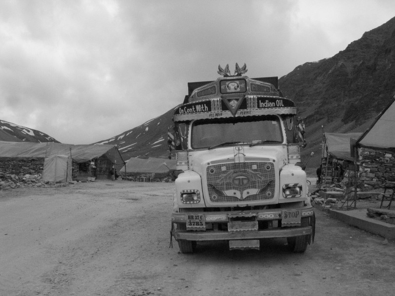 Na Leh - Manali Highway.