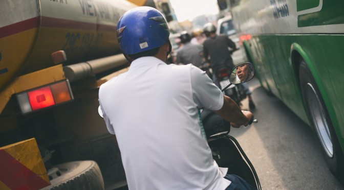 Řidič skůtru v Saigonu