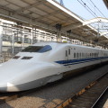 Vlak Shinkansen v Japonsku.