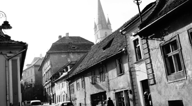 Sibiu, ve stínu Brašova a pohoří Fagaraš, Rumunsko