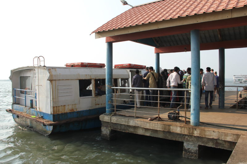 Trajekt mezi Ernakulam a Fort Kochi