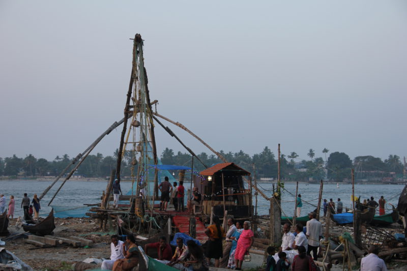 Mohutné konstrukce rybářských sítí - Fort Kochi