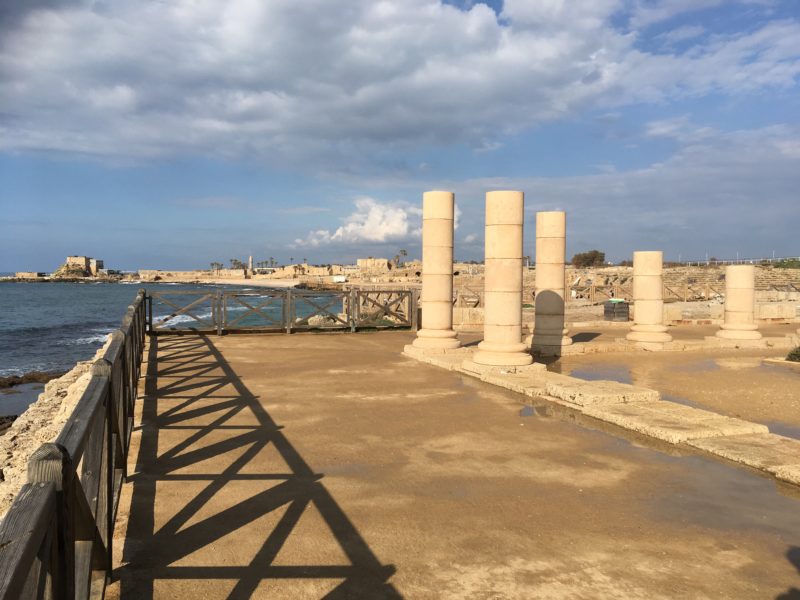 Caesarea - pohled od bývalého Herodova paláce