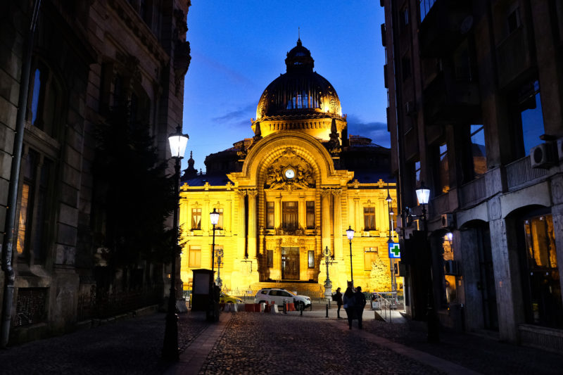 Bankovní palác na třídě Calea Vicoriei