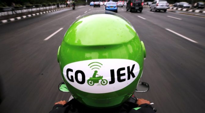 GOJEK – levné mototaxi v Indonésii