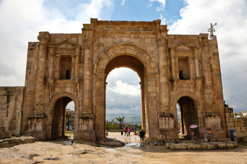 Hadrians gate Jerash